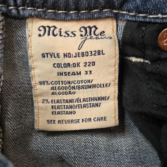 Miss Me Denim Jeans with Embellished Pockets - Picture 6 of 10